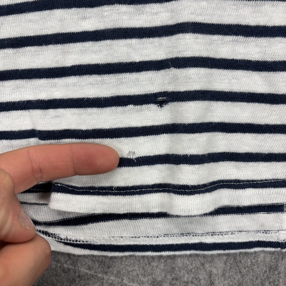 Faherty Oceanside Shirt Womens Small White Navy Stripe Linen V-Neck Short Sleeve - Picture 2 of 9
